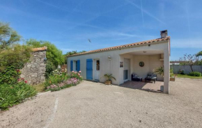 2 Bedroom Gorgeous Home In Saint Michel En Lherm